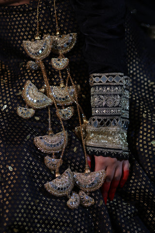 Aarvi Lehenga Set