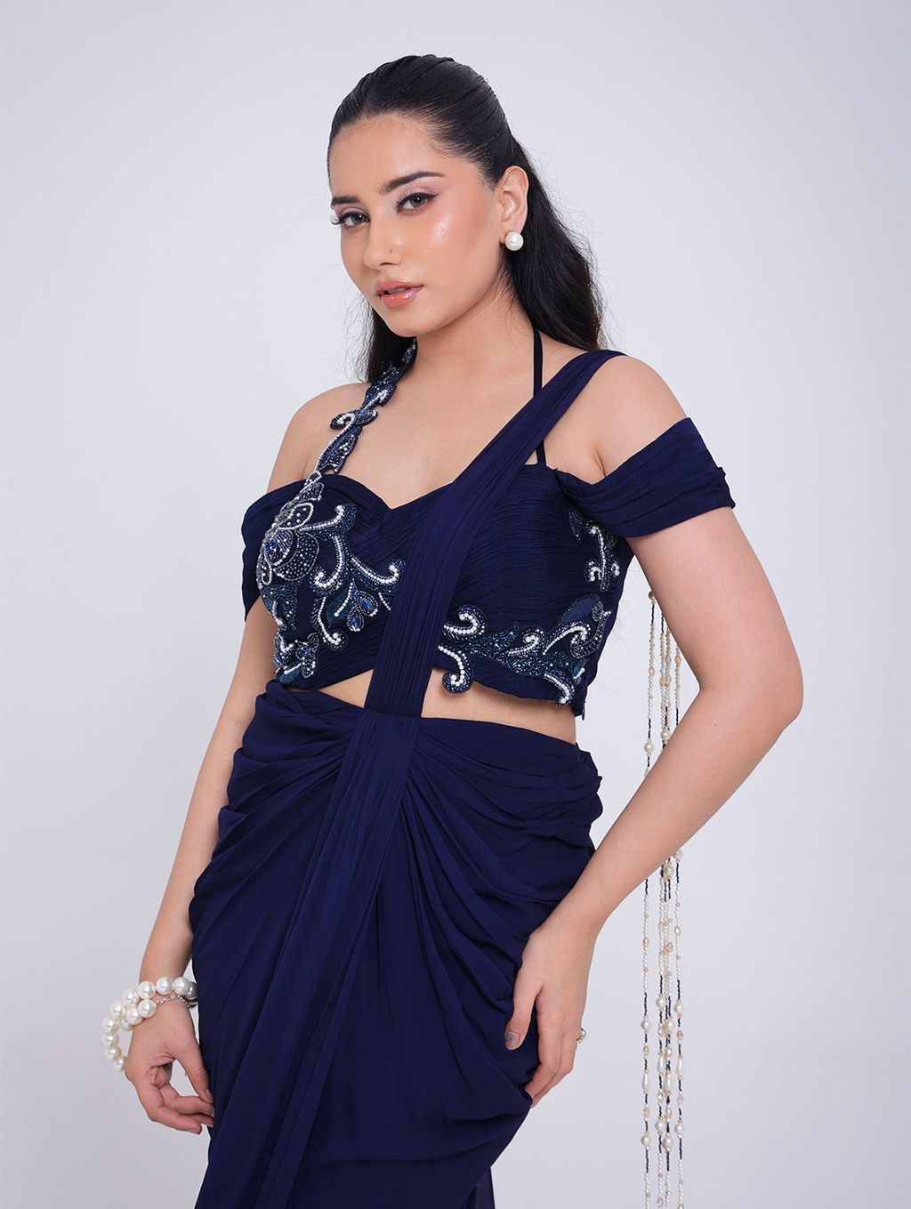Raiya Pre-draped Saree Set