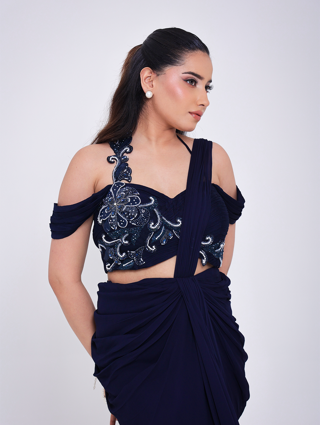 Raiya Pre-draped Saree Set