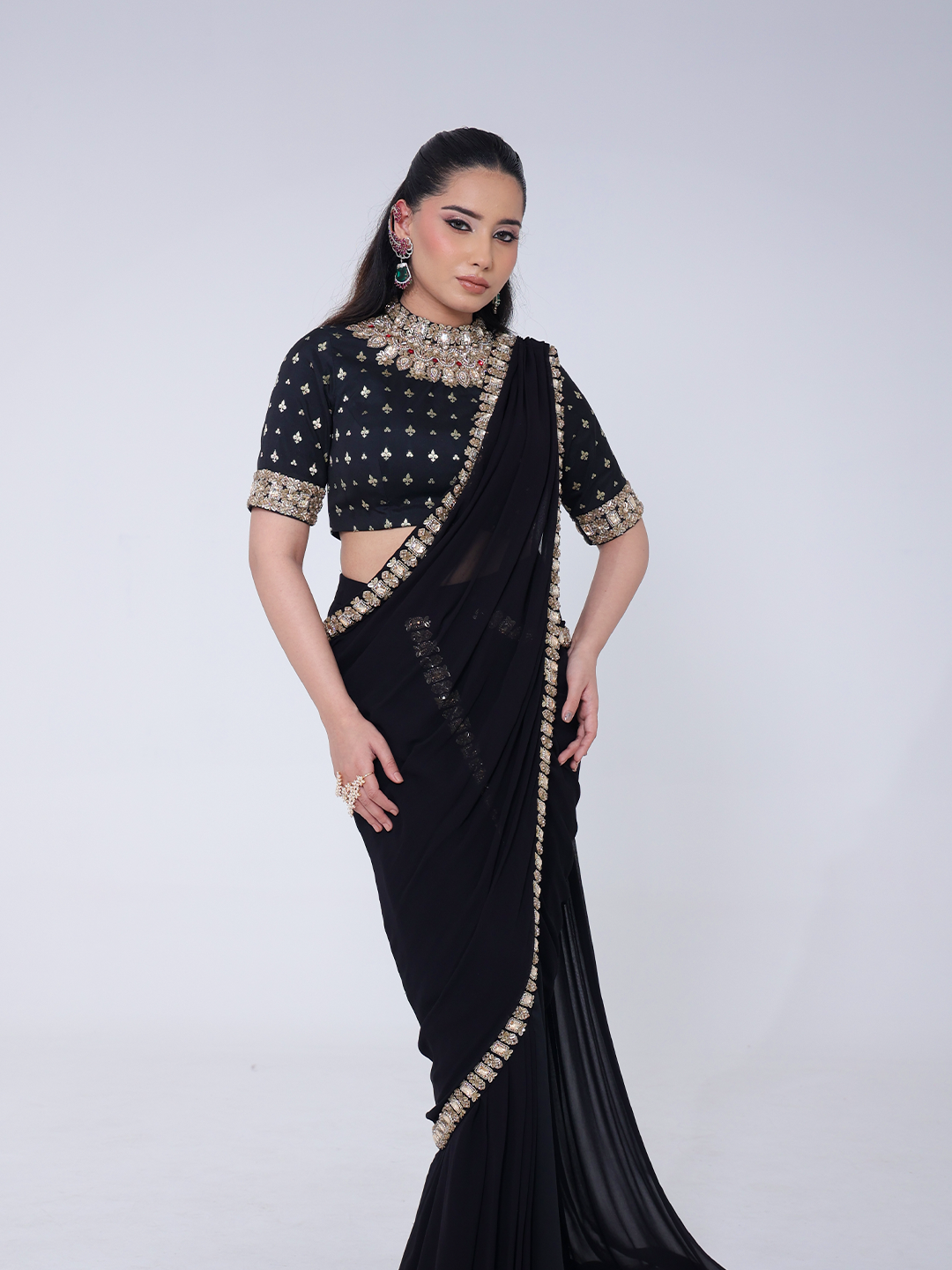Rajeshwari Pre-draped Saree Set