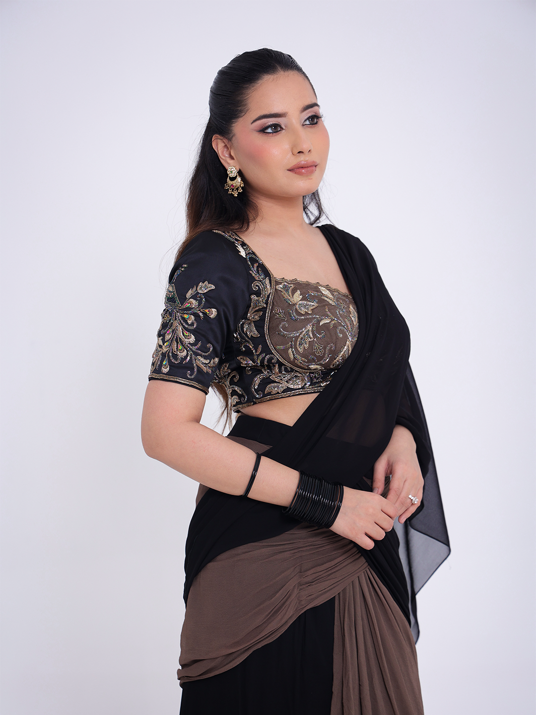 Shaan Pre-draped Saree Set